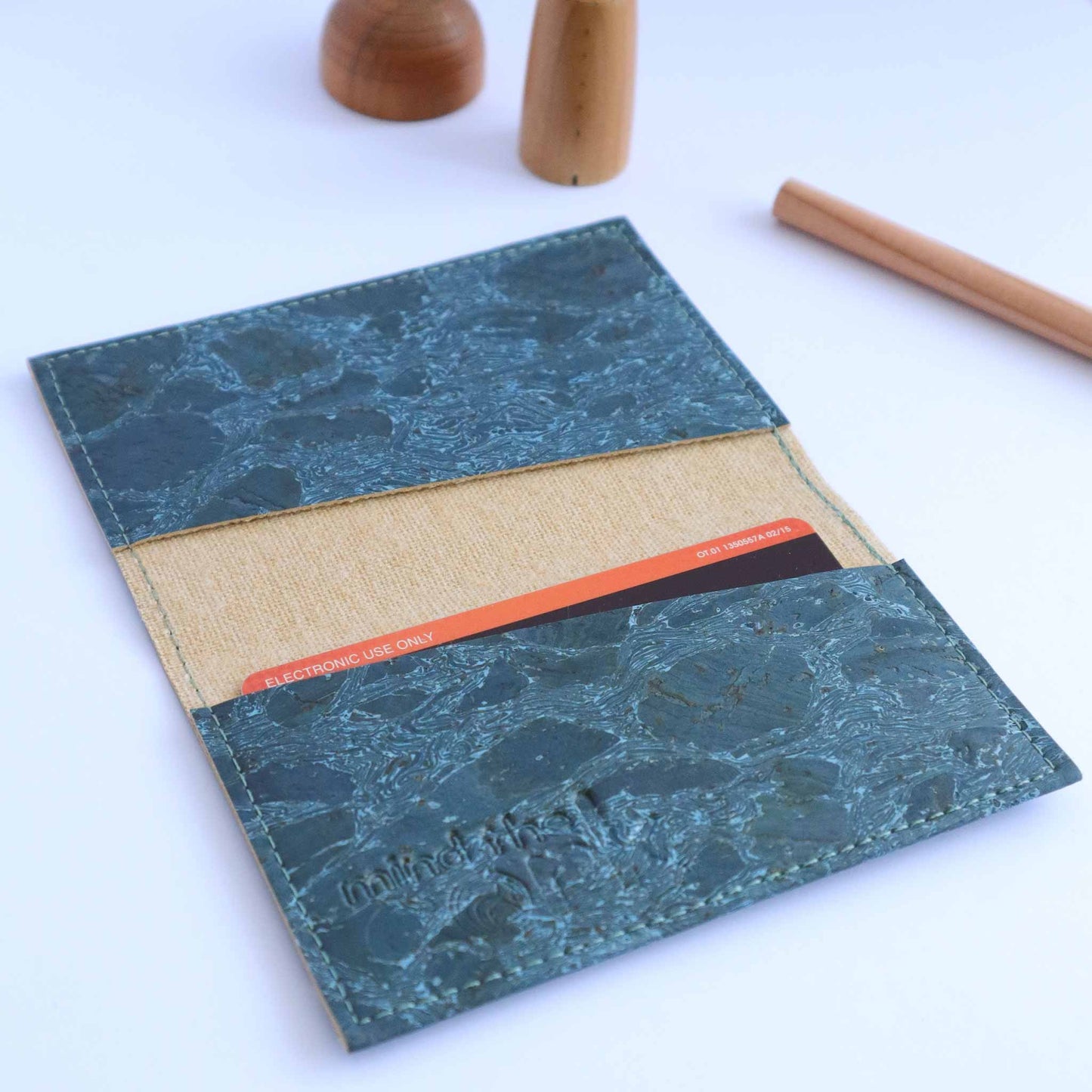 Noode Cork Cardholder - Sapphire