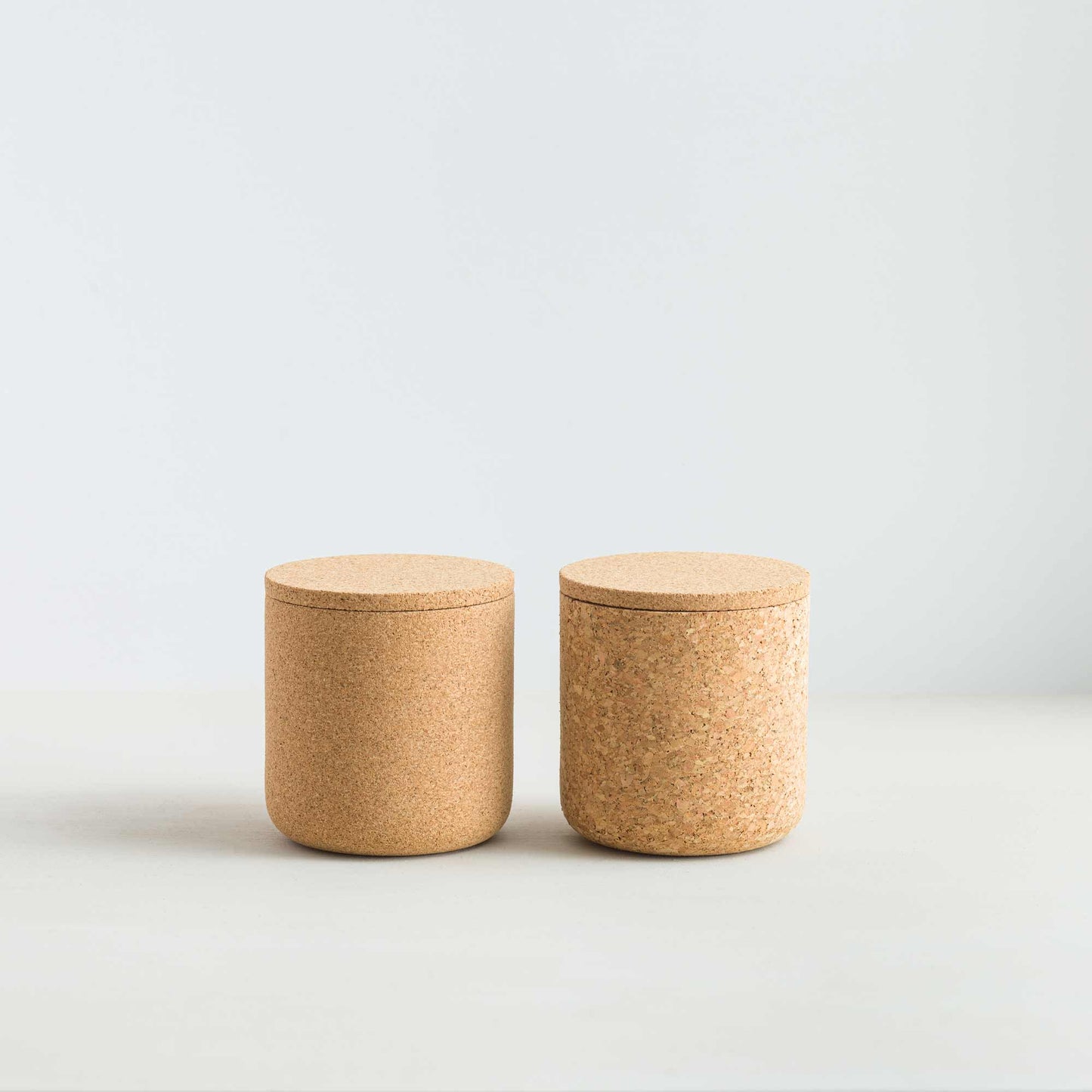 Emke Cork Vessel - Fine Grain Lid