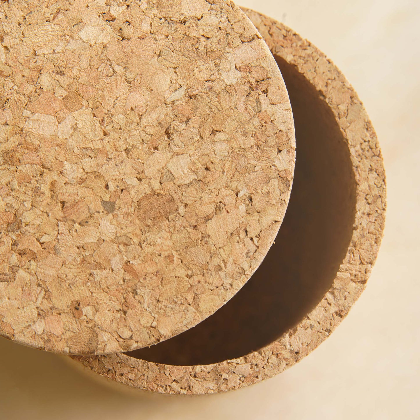 Emke Cork Vessel - Large Grain Lid
