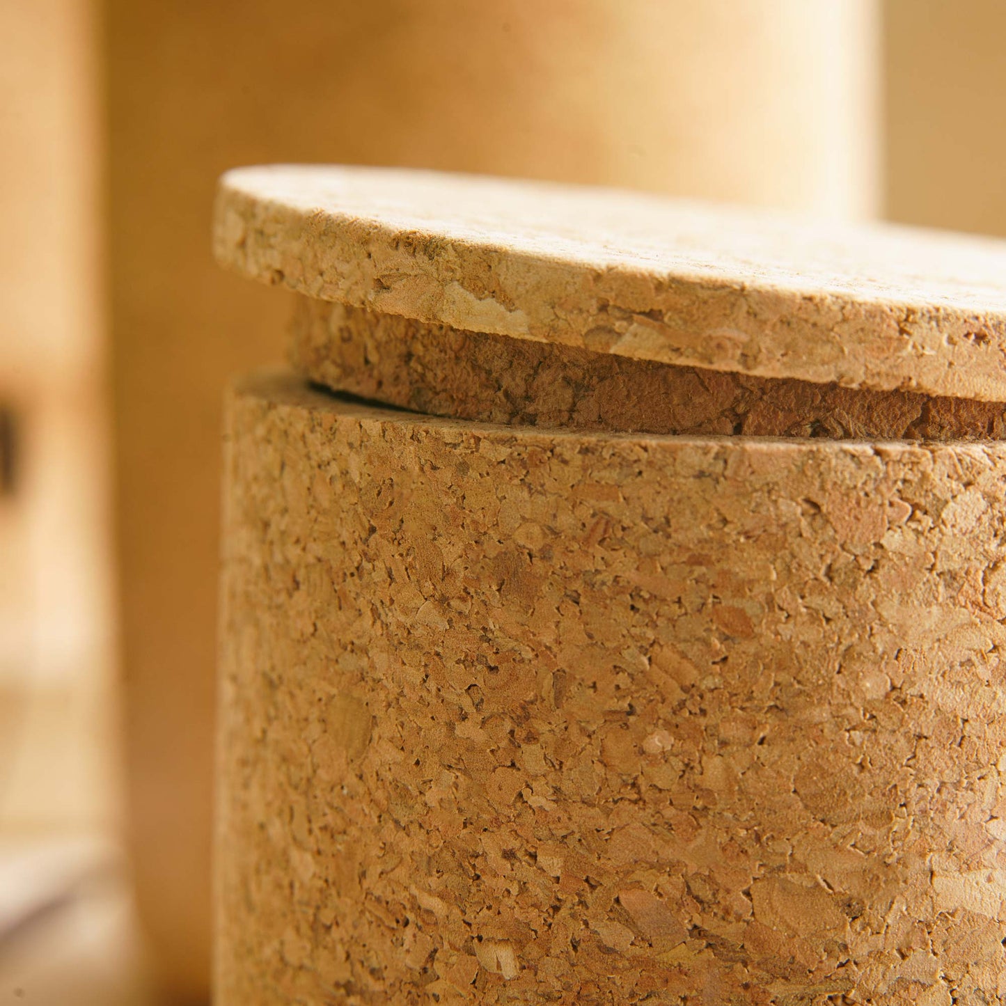 Emke Cork Vessel - Large Grain Lid