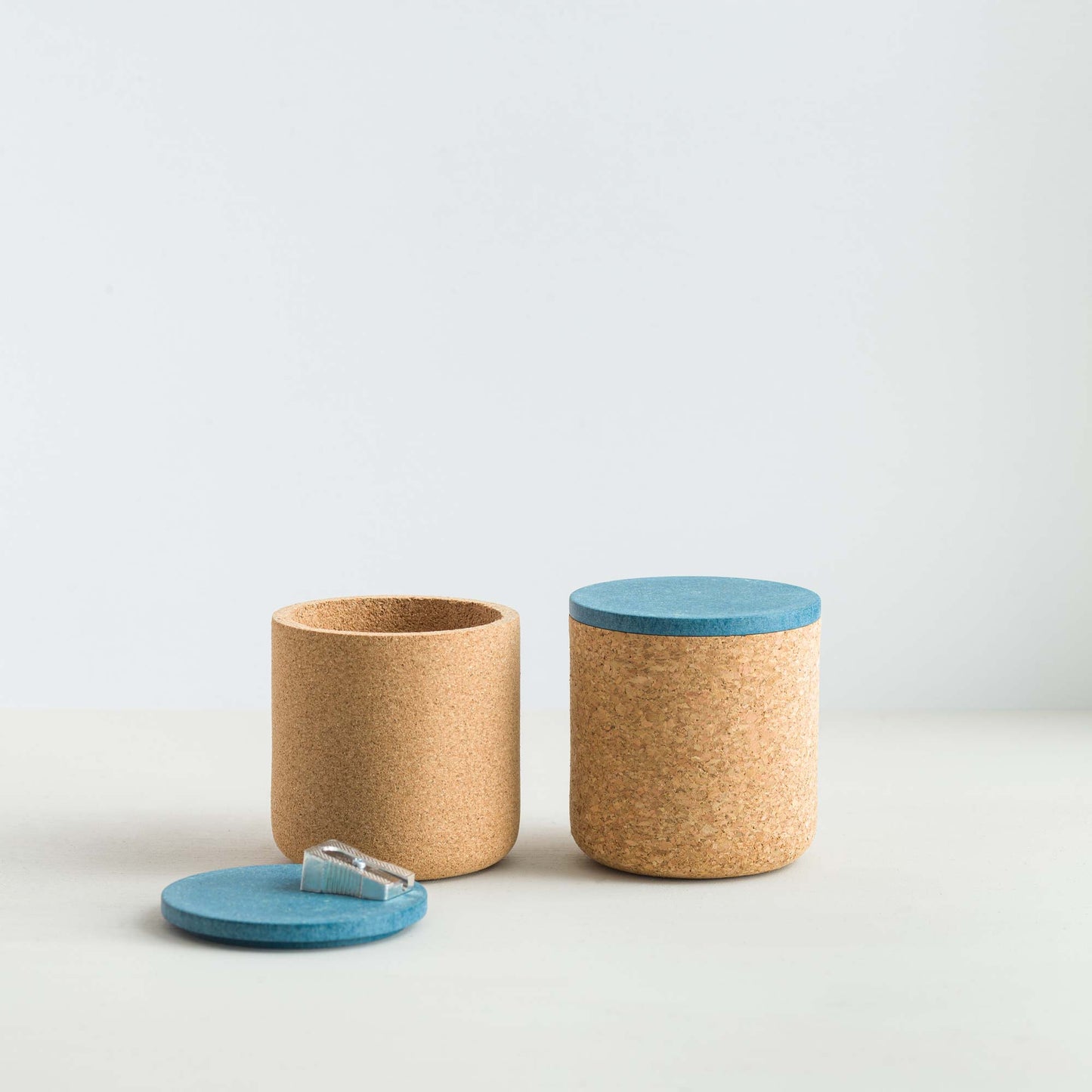 Emke Cork Vessel - Cobalt Lid